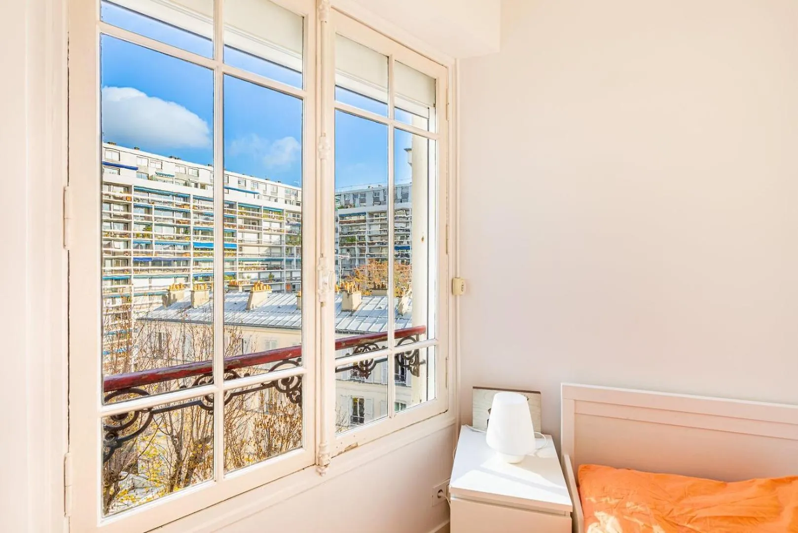 Guestready - Confort Familial Avec Balcon Paris Apartment